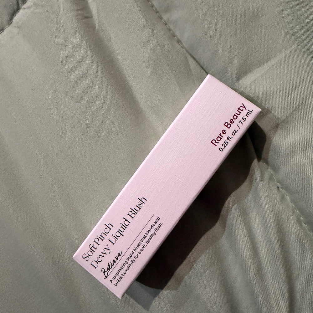 Rare Beauty Soft Pinch Dewy Liquid Blush in Delicate Pink